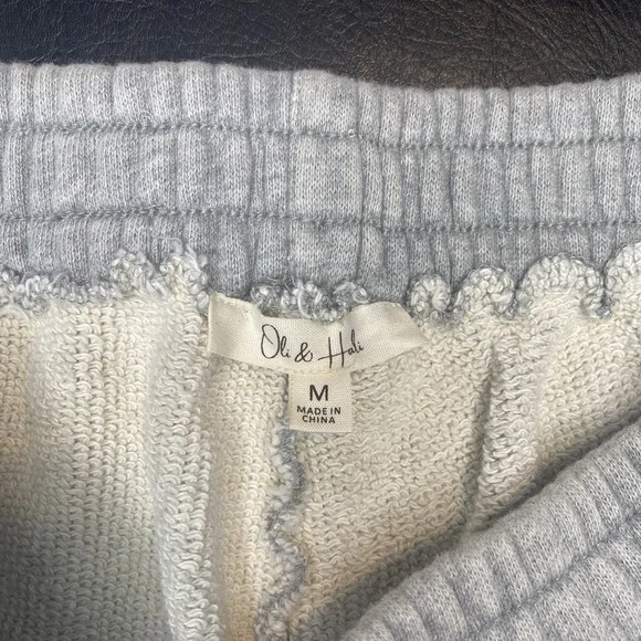 OLI & HALI  Gray Heavy Weight fleece Sweat Shorts Athletic, Lounge  Women's Med. - Picture 6 of 8